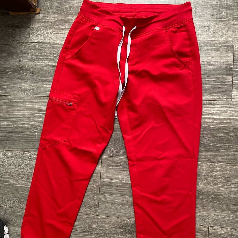 Red figs joggers scrub pants
